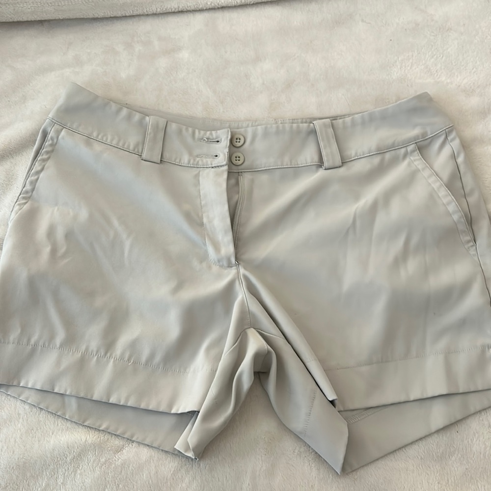 Nike Dri Fit Beige Golf Shorts
